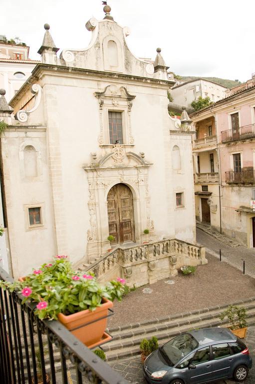 La Piazzetta Hotel Lecce Bagian luar foto