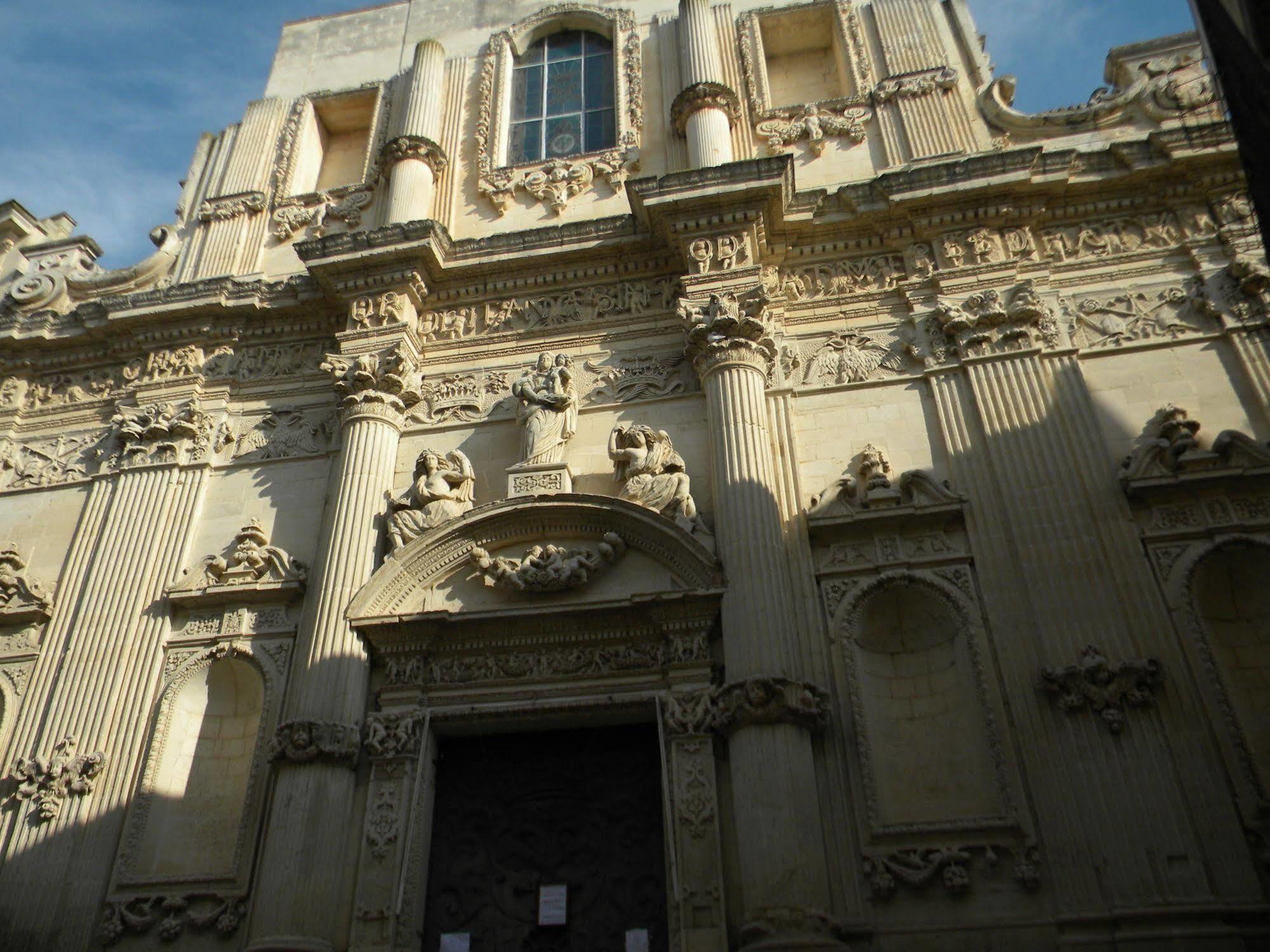 La Piazzetta Hotel Lecce Bagian luar foto